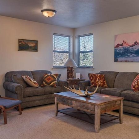 2 Bedroom Upstairs Condo With Ac In Victor, Id المظهر الخارجي الصورة